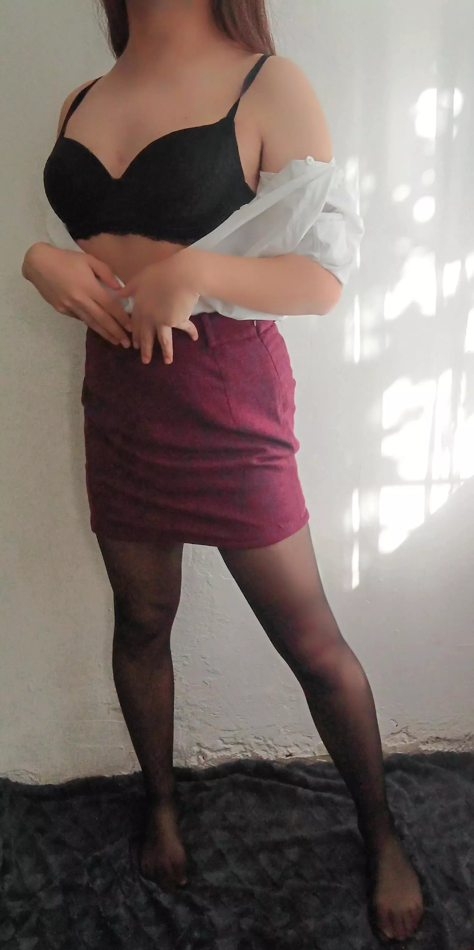 Getting (un)ready for work🖤 posted by TheJeffyWoods