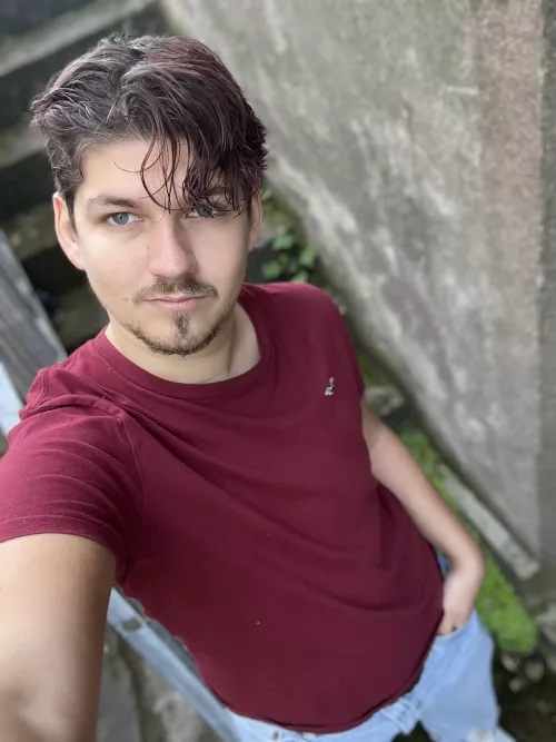 Got my hair cut short after having it long for 5 years. What do we think gaymers ? 😁 by Tyrindrael