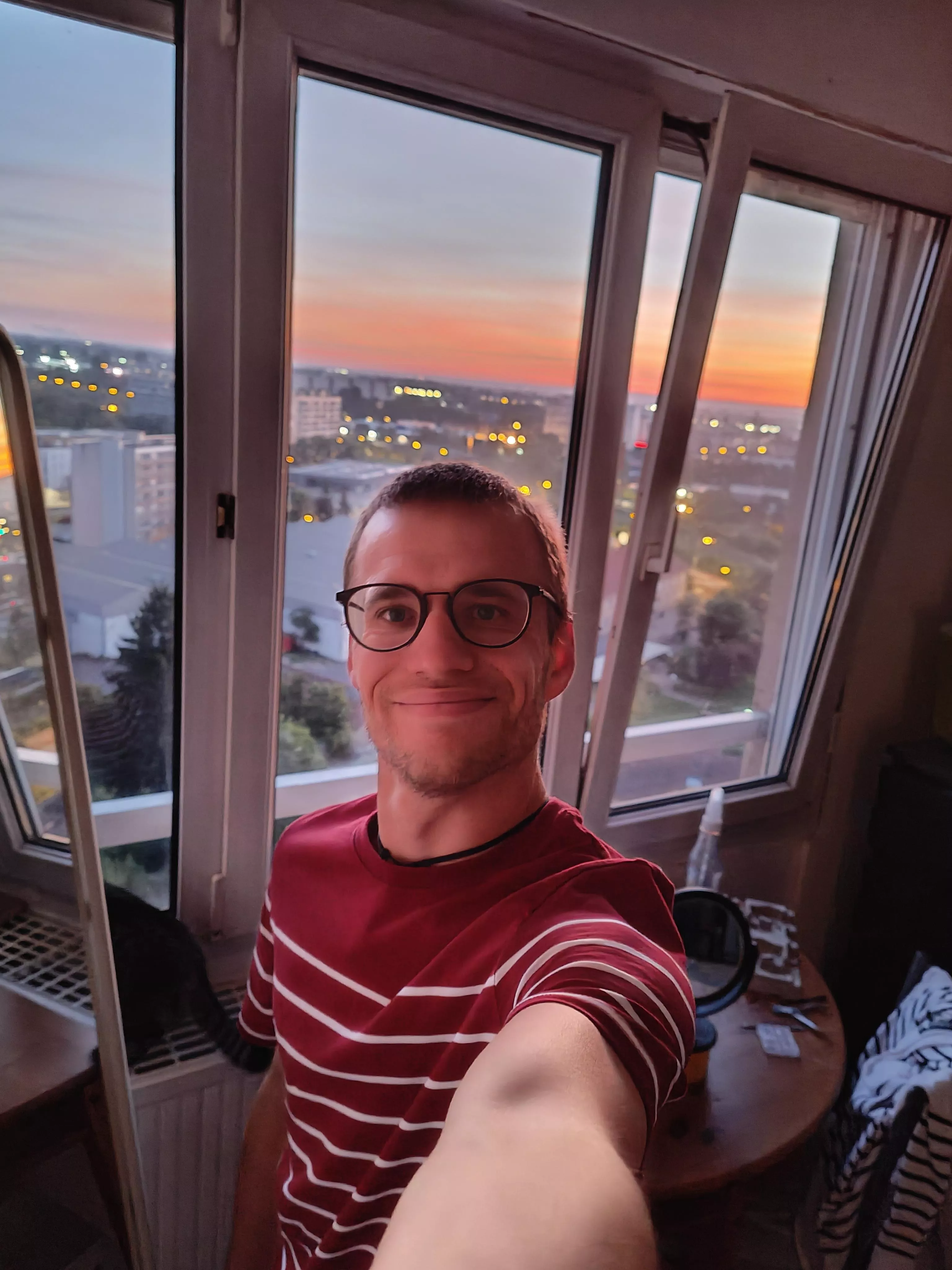 Have a nice Monday 😁 posted by groove57