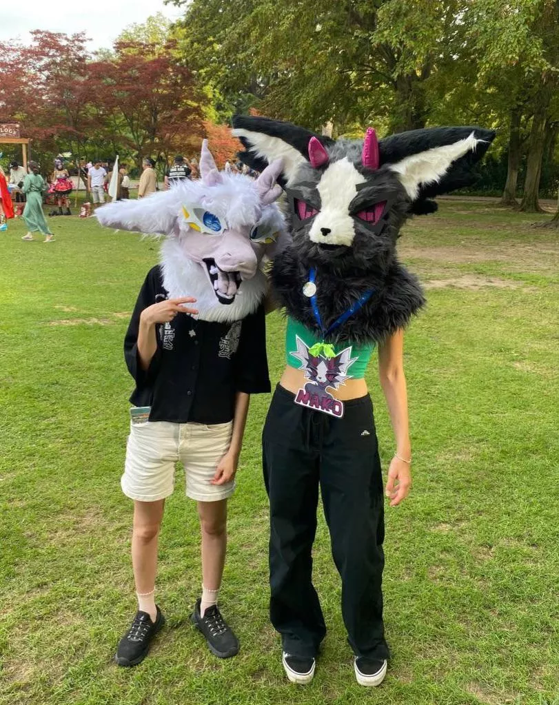 I went with my friend to my first furmeet and I had a really good time! (Im the one in the white fursuit) {At park sigurtà in Italy} posted by __lime_doggo__