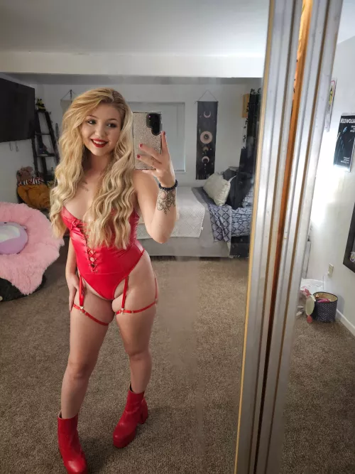 Just someone's naughty wife by skylarsageofficial