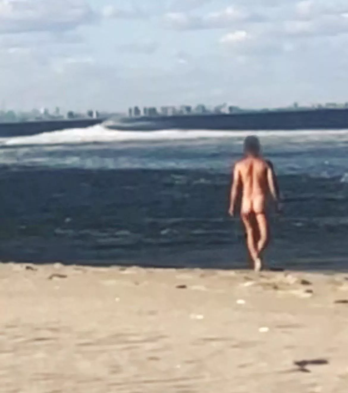 Late afternoon stroll 🏖️ posted by surfluvr