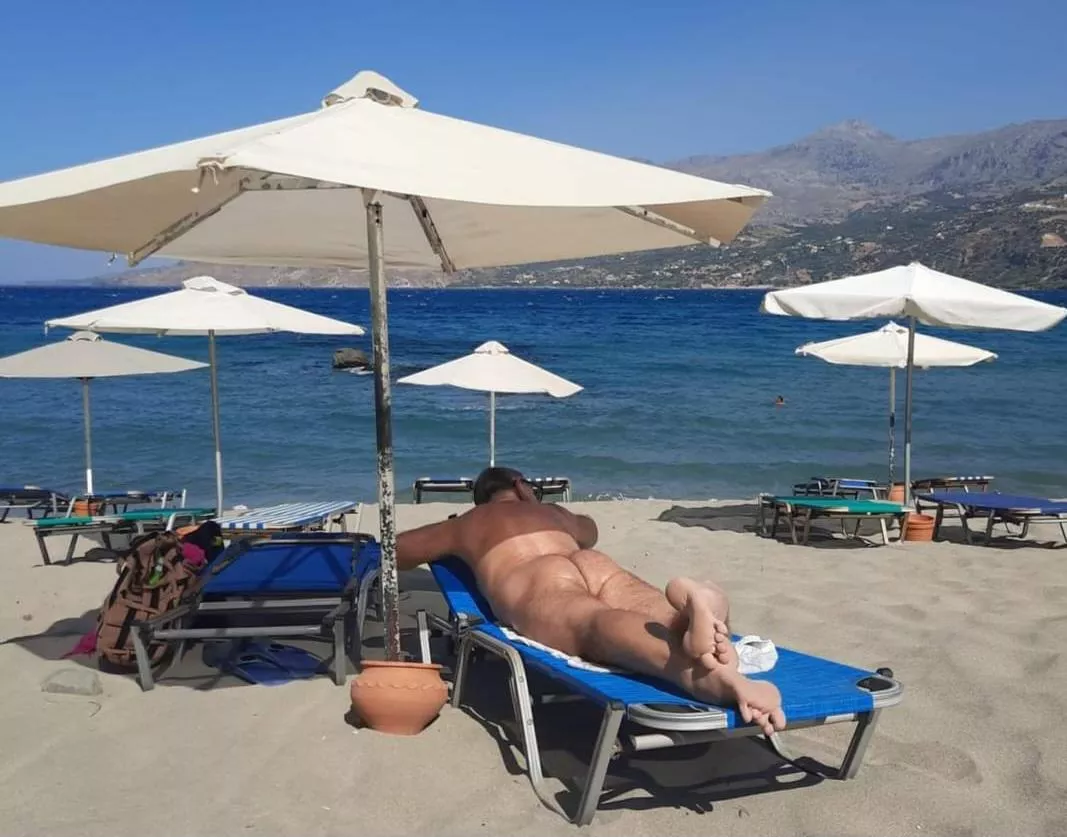 Lazy, sunny and windy summer day on the beach in the south of Crete posted by CharlieUL