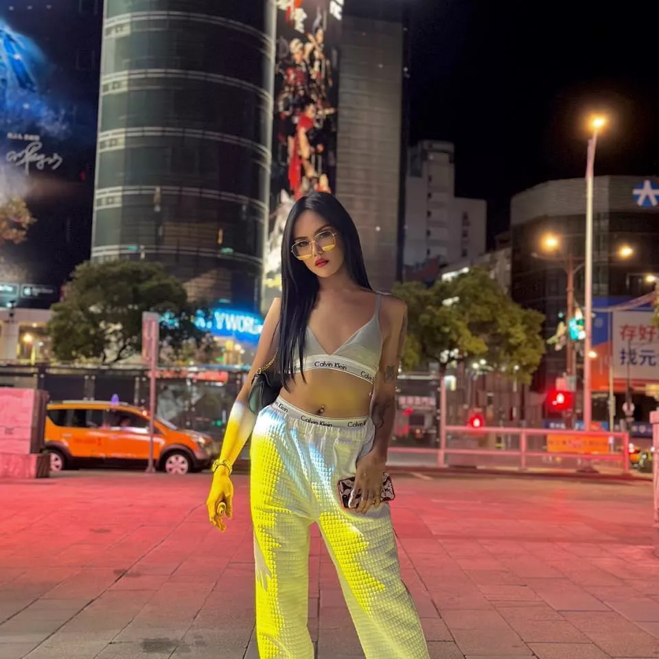 Let's enjoy life. Be with me so I can do more honey. posted by Trans_Gretes20