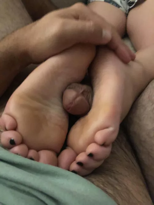 Reverse footjob! by timhardy3519