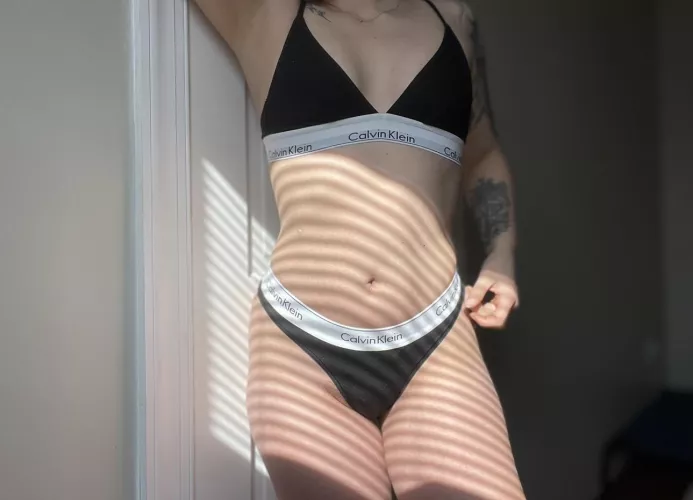 [selling] [us] happy labor day babes! $20 off on all bra & panty sets and body suits orders today only! Cum to these intoxicating scents! by Worried-Pineapple-60