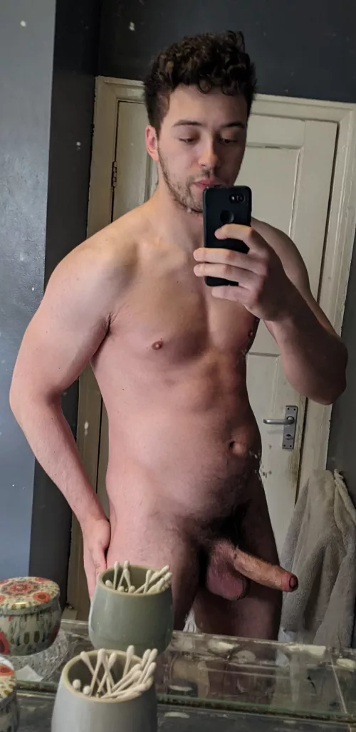 Wanna get railed by a 6' 5