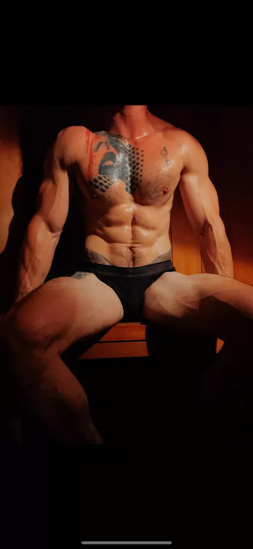 Who doesn’t love a sweaty sauna session 🥵 by ashtonmartinxxx