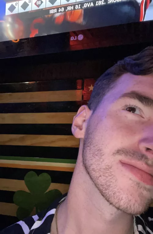 24 bottom looking for masc tops. Must show face. Would love a longterm roleplay partner but not a requirement. Add: Altard14 by aboy210