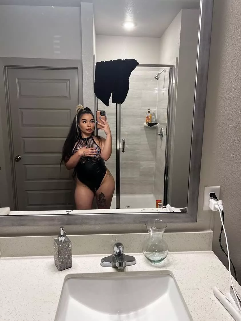 Are you ready for your humiliation task? Say “yes mommy” if you’re ready. posted by sinistertayxoxo