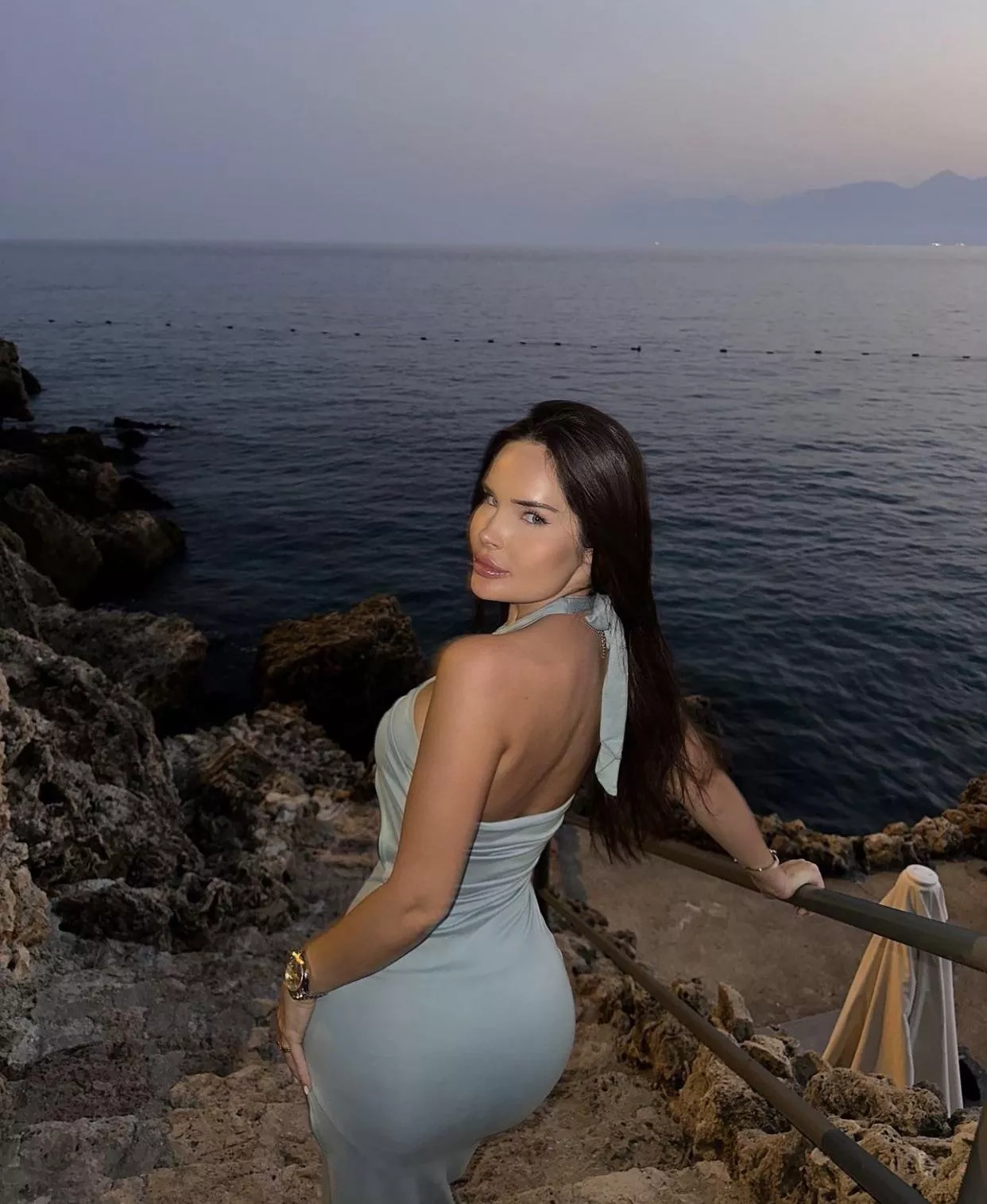 baby blue to match the ocean posted by 2Independent_Peanut1