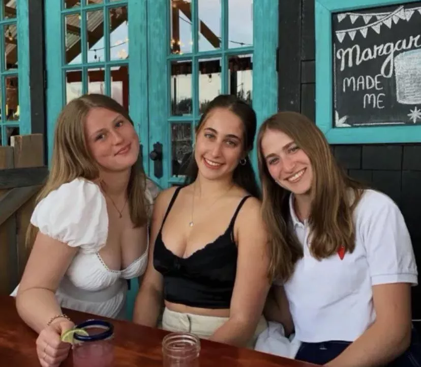 Cafe girls posted by MainParty1538