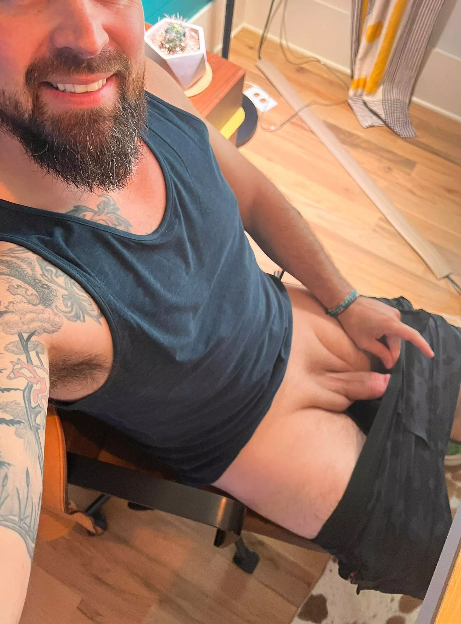 Cum get this week started with me 😏 posted by ToD_with_a_big_D