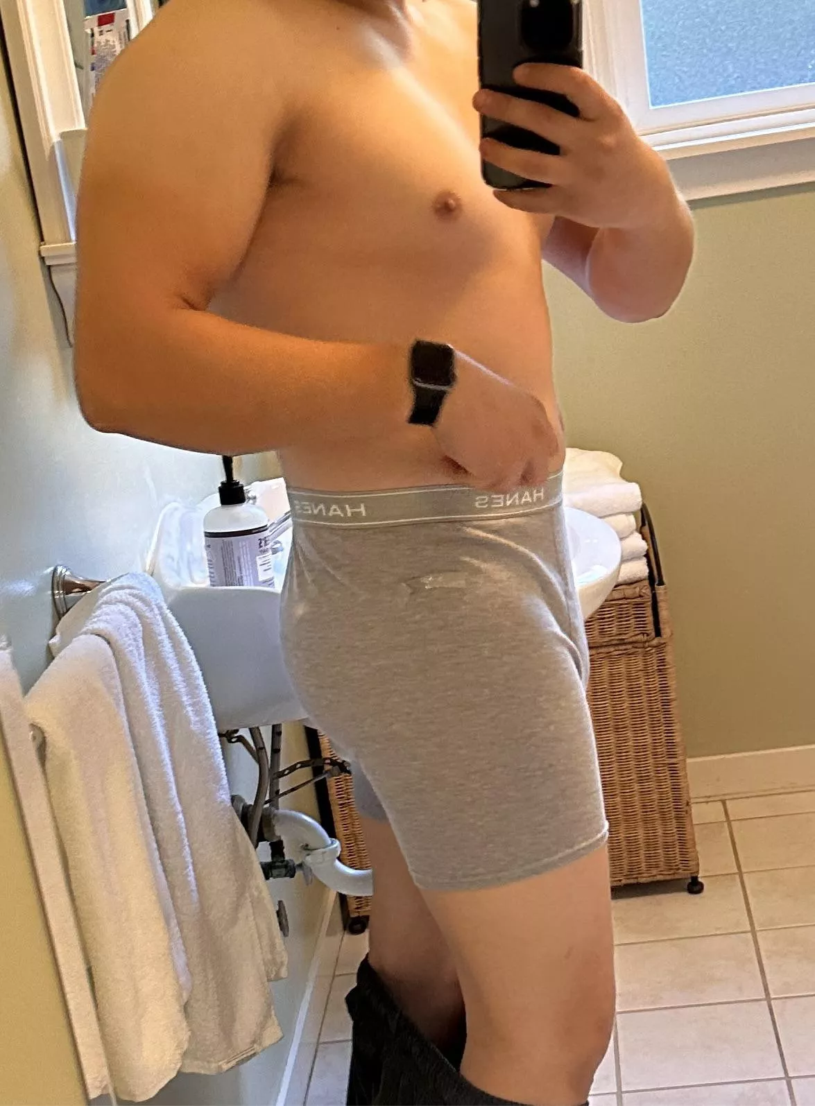 Good morning everyone (18) posted by poolboy6920000