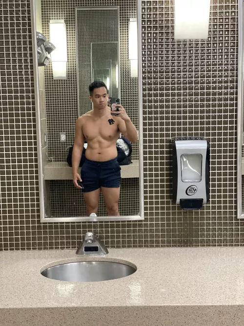 Hallo! New to the sub, just wanted to say Hai by 13aozer