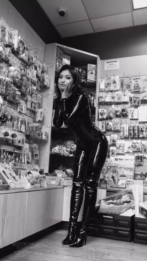 Hoping to add you to my collection 🖤 by mxtomie