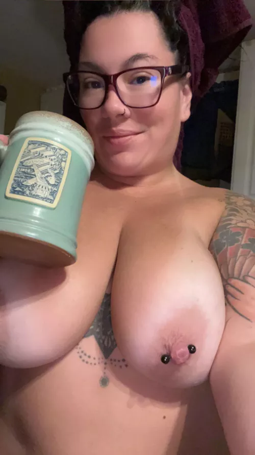 Hubby is off to work for the night. I’m ready for you! by Cccuuunnntttsuela