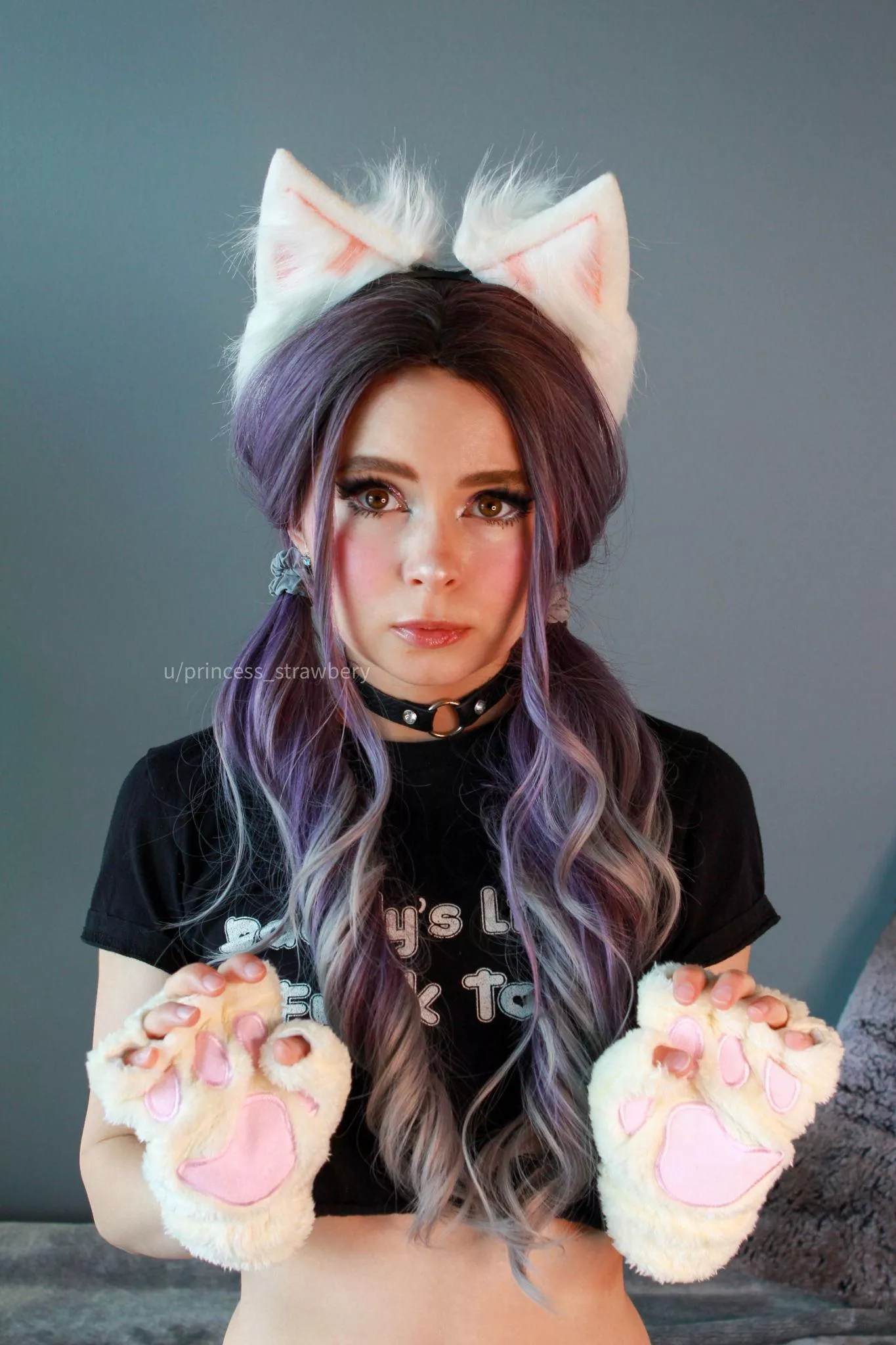 I'm a very good girl ;) posted by princess_strawbery