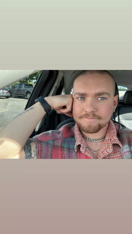 It’s gonna be my bday at midnight. Does anybody else freak out a little the older you get 🙈😂 by aby_ryn