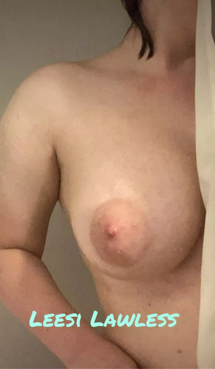 One Lickable Tit, Dripping Wet posted by leesilawless