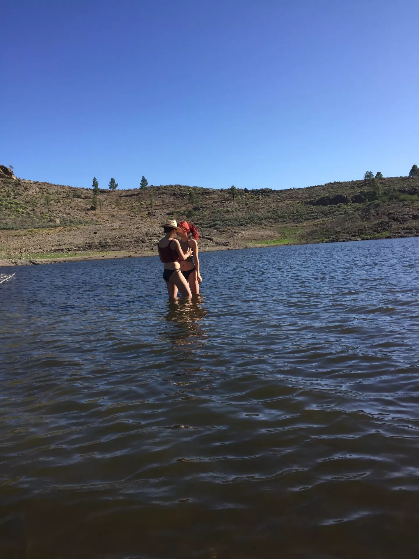 Unguarded moment captured by our ever vigilant friend :$ posted by Angel_Diabla