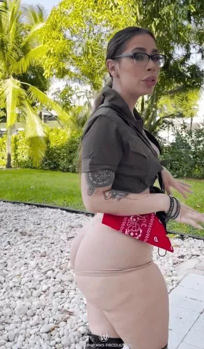 What about her? posted by refacha37