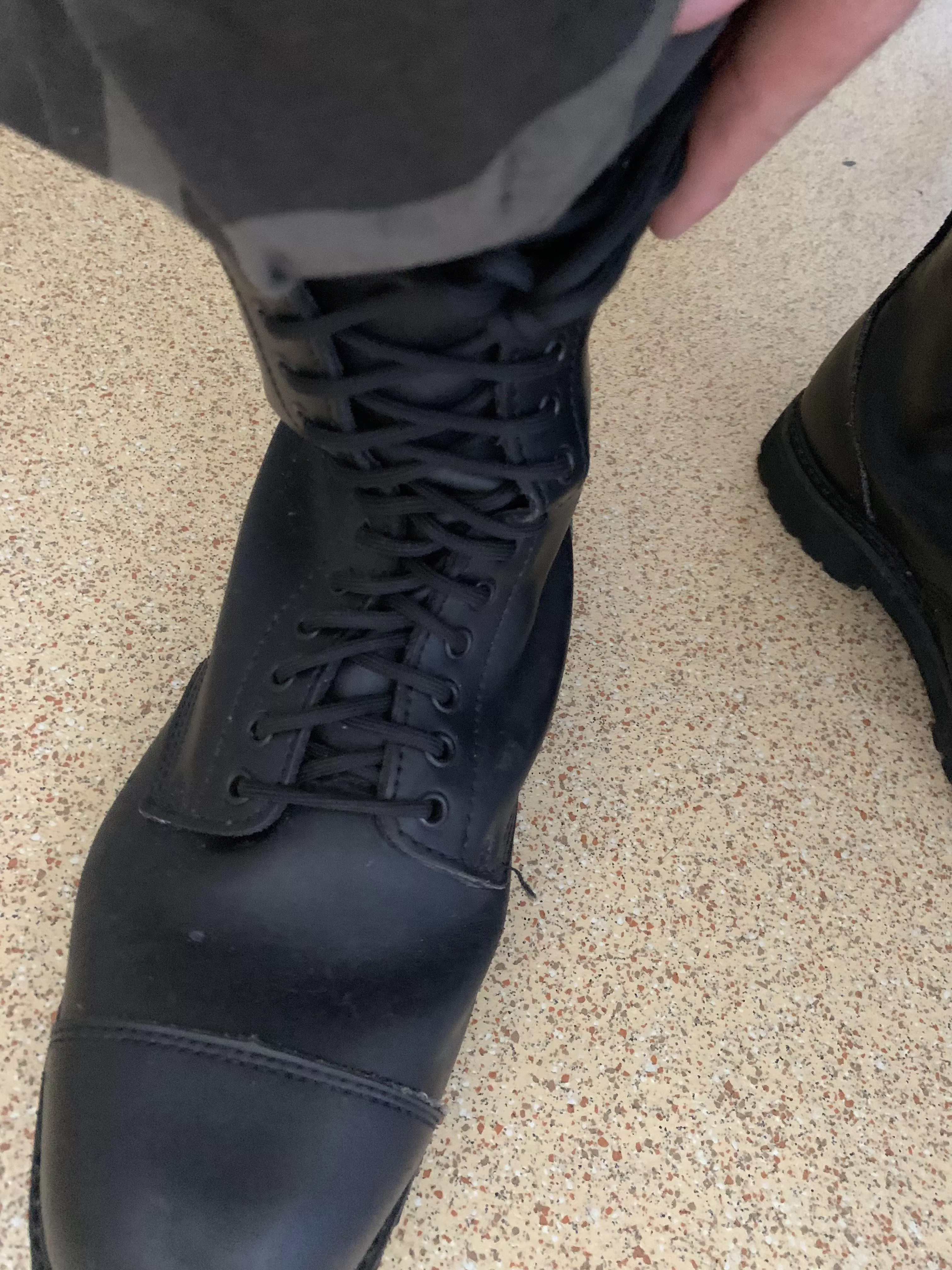 Why do my boots collapse like this? They are size 11s and im a 10.5 so could they just be too big? posted by Spirited_Lettuce_108
