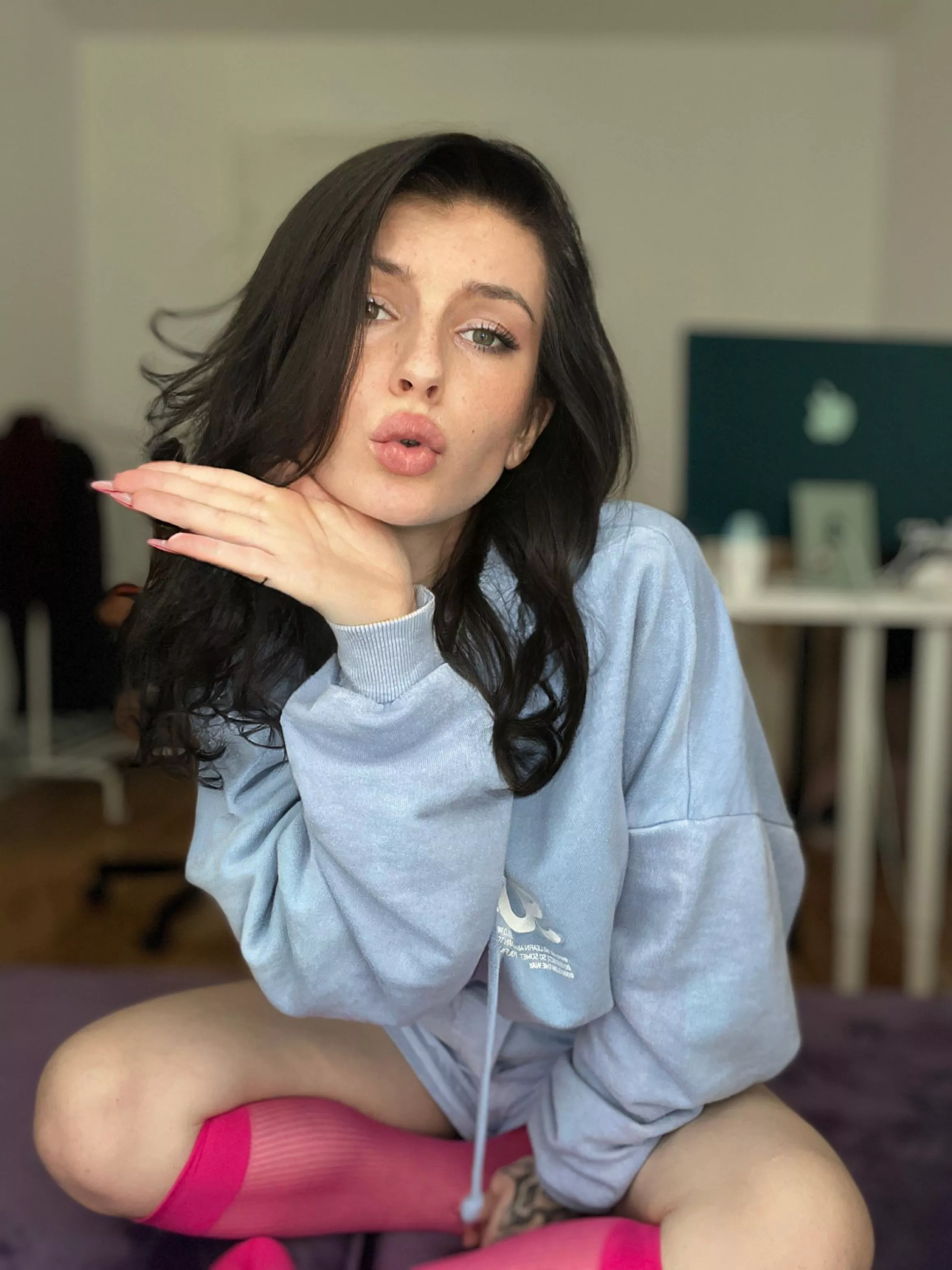 With me, every day is brighter and hotter. posted by TurboNessa