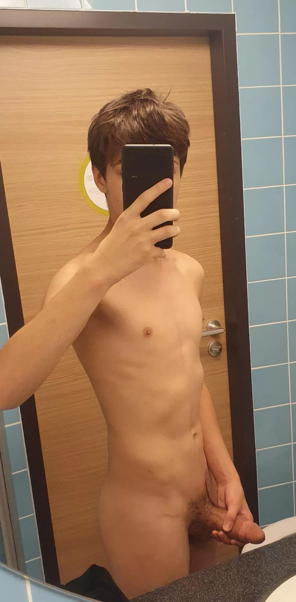 Would anybody hold this twink dick instead posted by penispres
