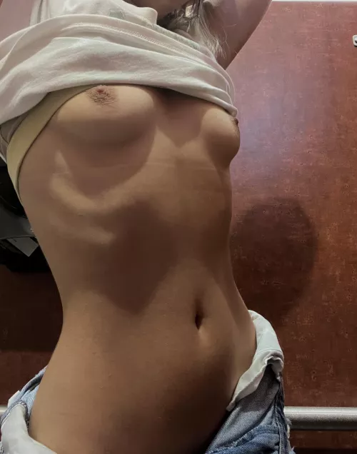 19 [f] should i edge myself in my lecture by LowDiscipline6218