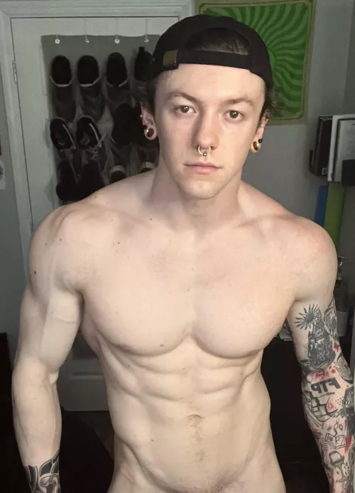 Been dreaming all day of the things I wanna do to you by sadandhydrated_97