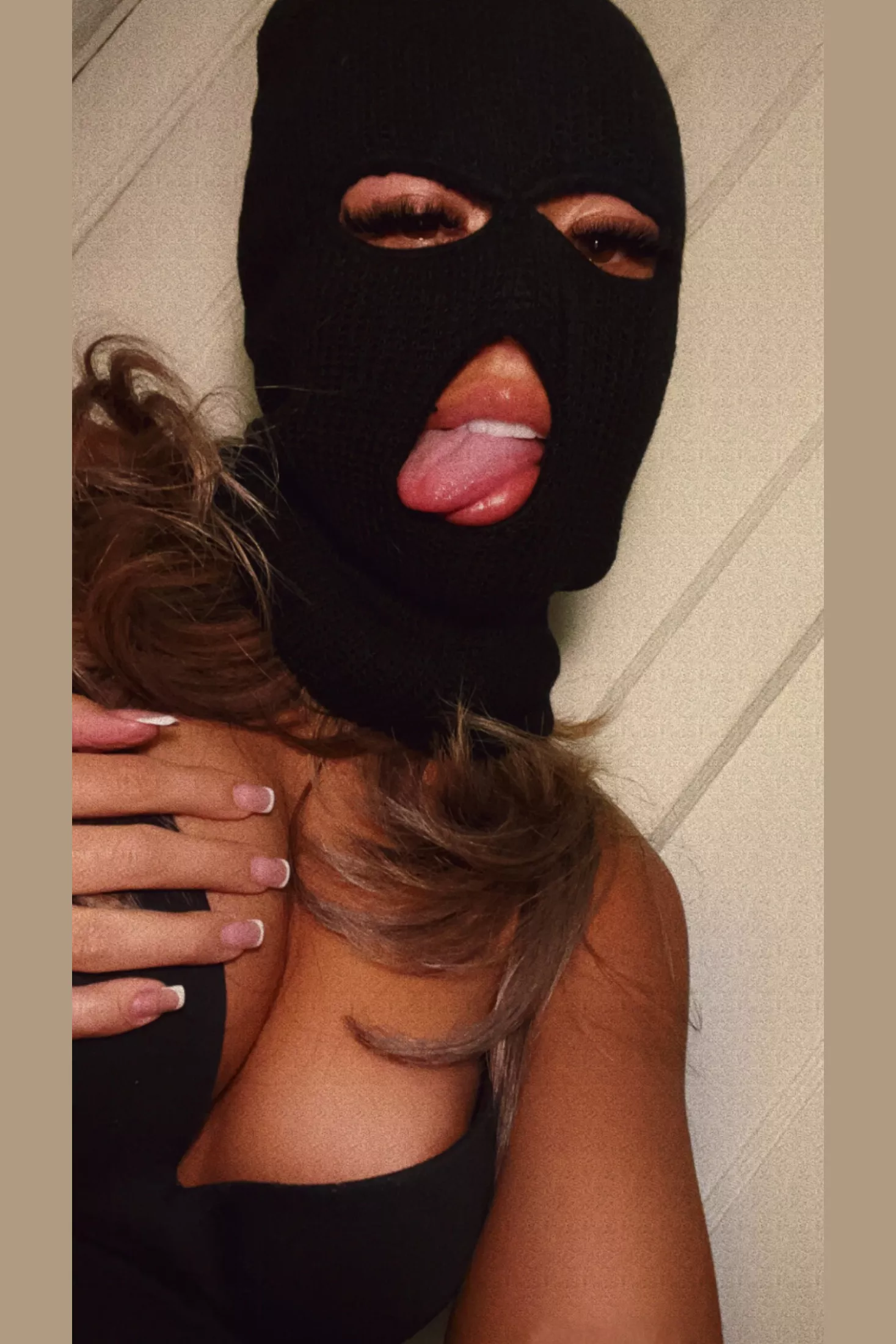 Classy with a hint of naughty posted by Jess_rosea