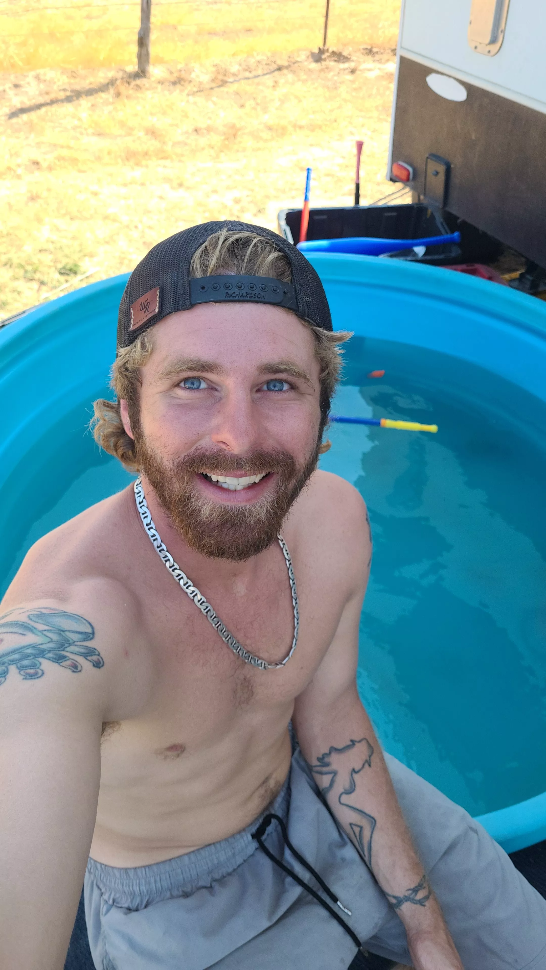 Daddy just wants to get wet😈 you know from the stock tank 😉 posted by dirtyphe