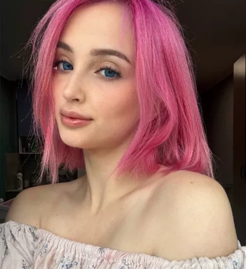 Do I look good today? by AyliasTheCoder