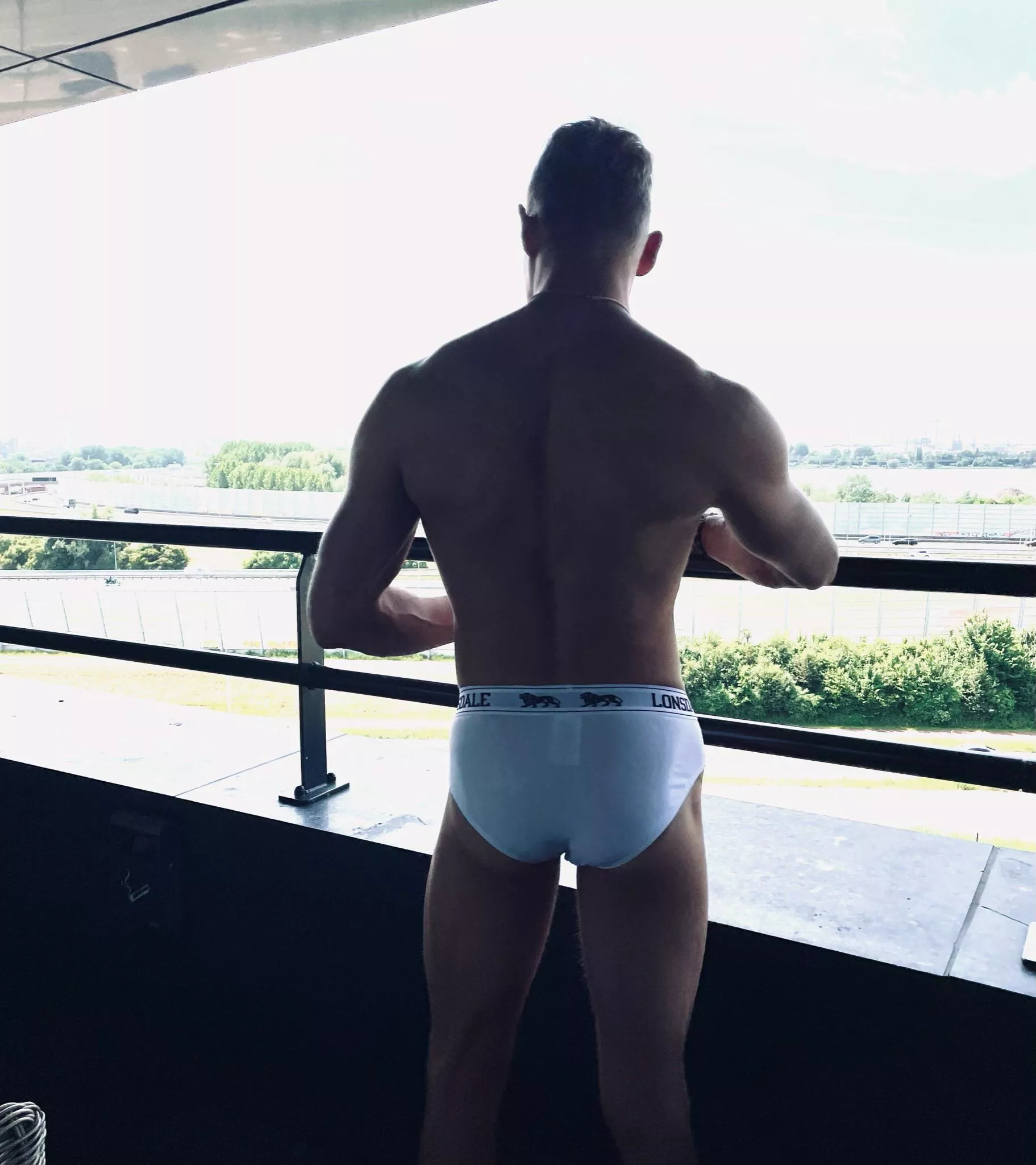 First one that hit my ass can suck my dick!🤤 posted by AcademicCraze