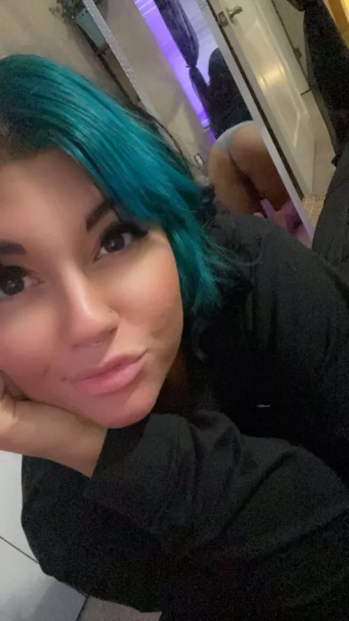 Hubby said I should take more mirror selfies. This works though by kaynatrix