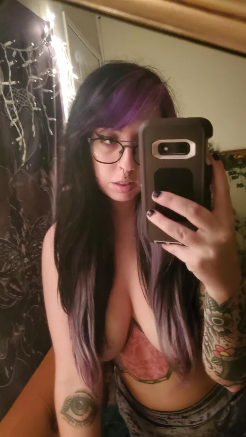 I hope you like big tiddy goths by gritheyst