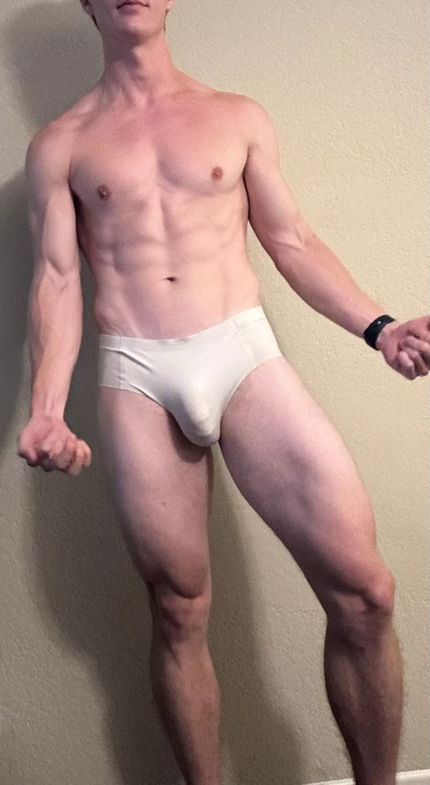 I spent Labor Day resting, but my bulge never takes time off. posted by KayaPiff