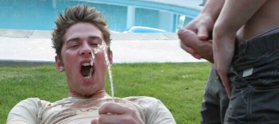 On the lawn by PeteGuy23