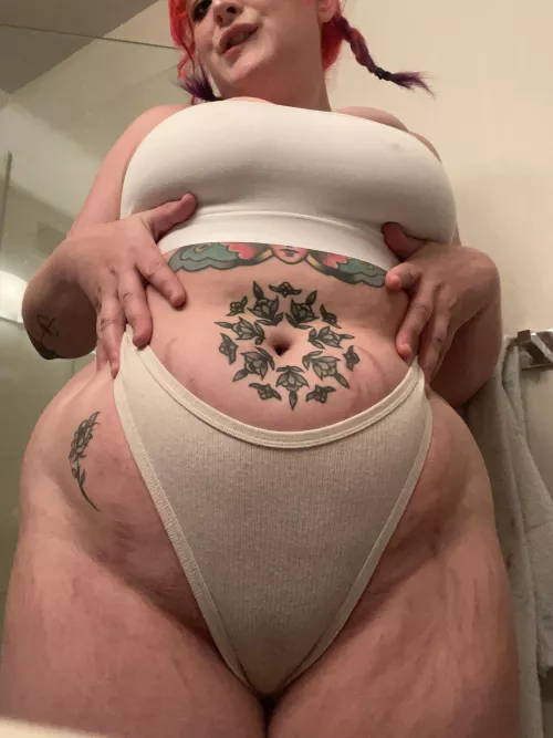 Plump by Jazzlike-Version9711