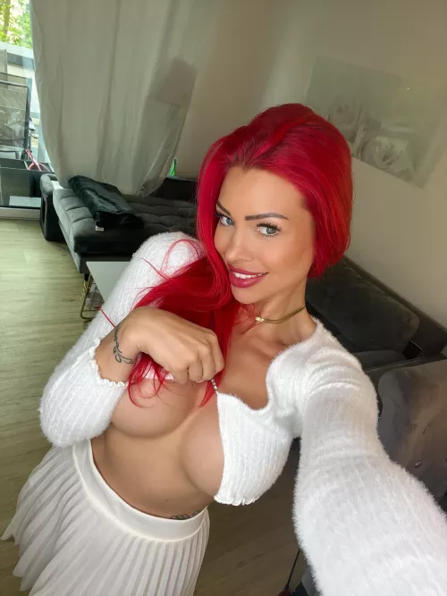 Say hi if you are over 30 and into redheads by Luddlund