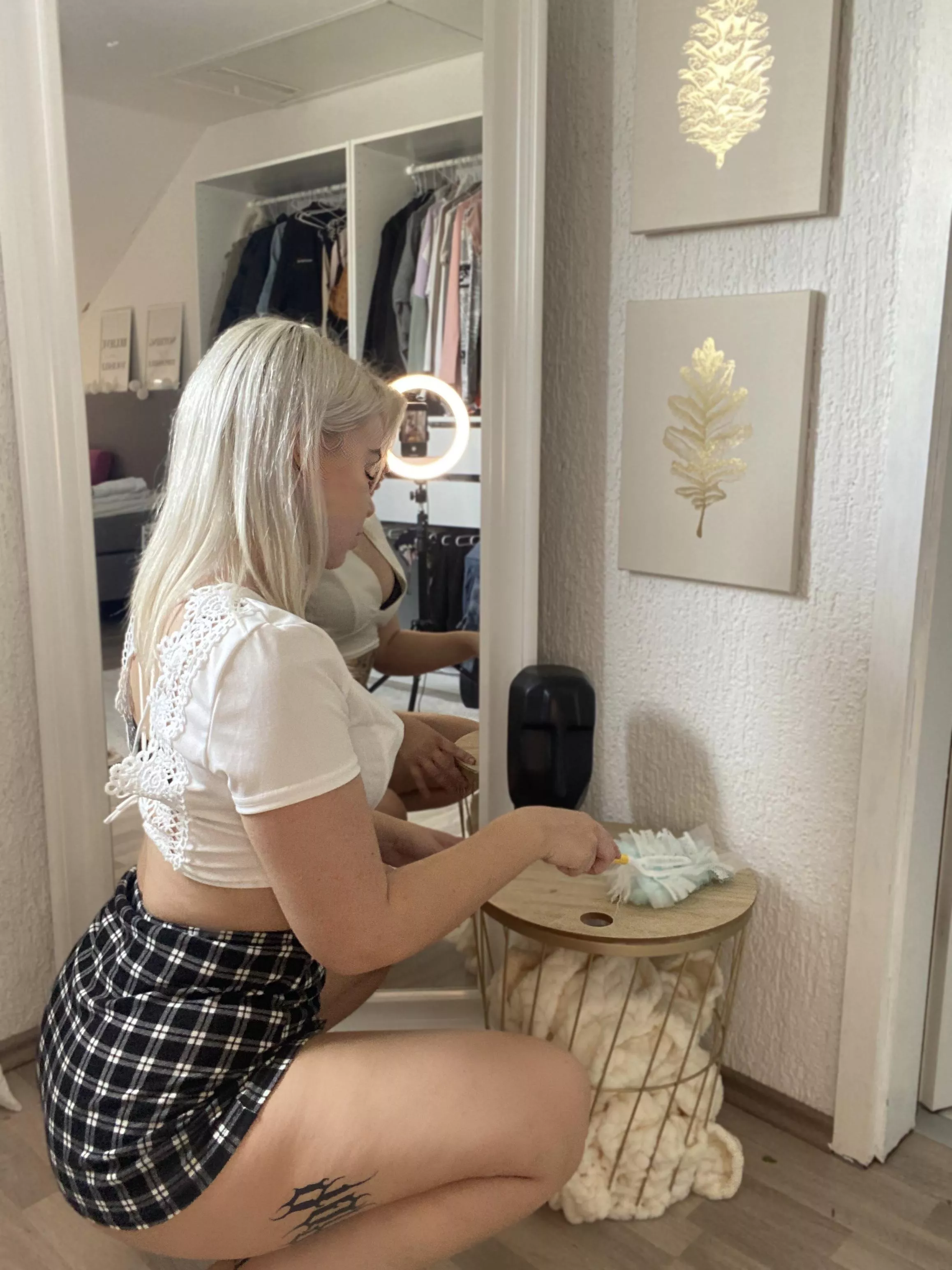 Sharing is caring ;) posted by KatyHotExclusive