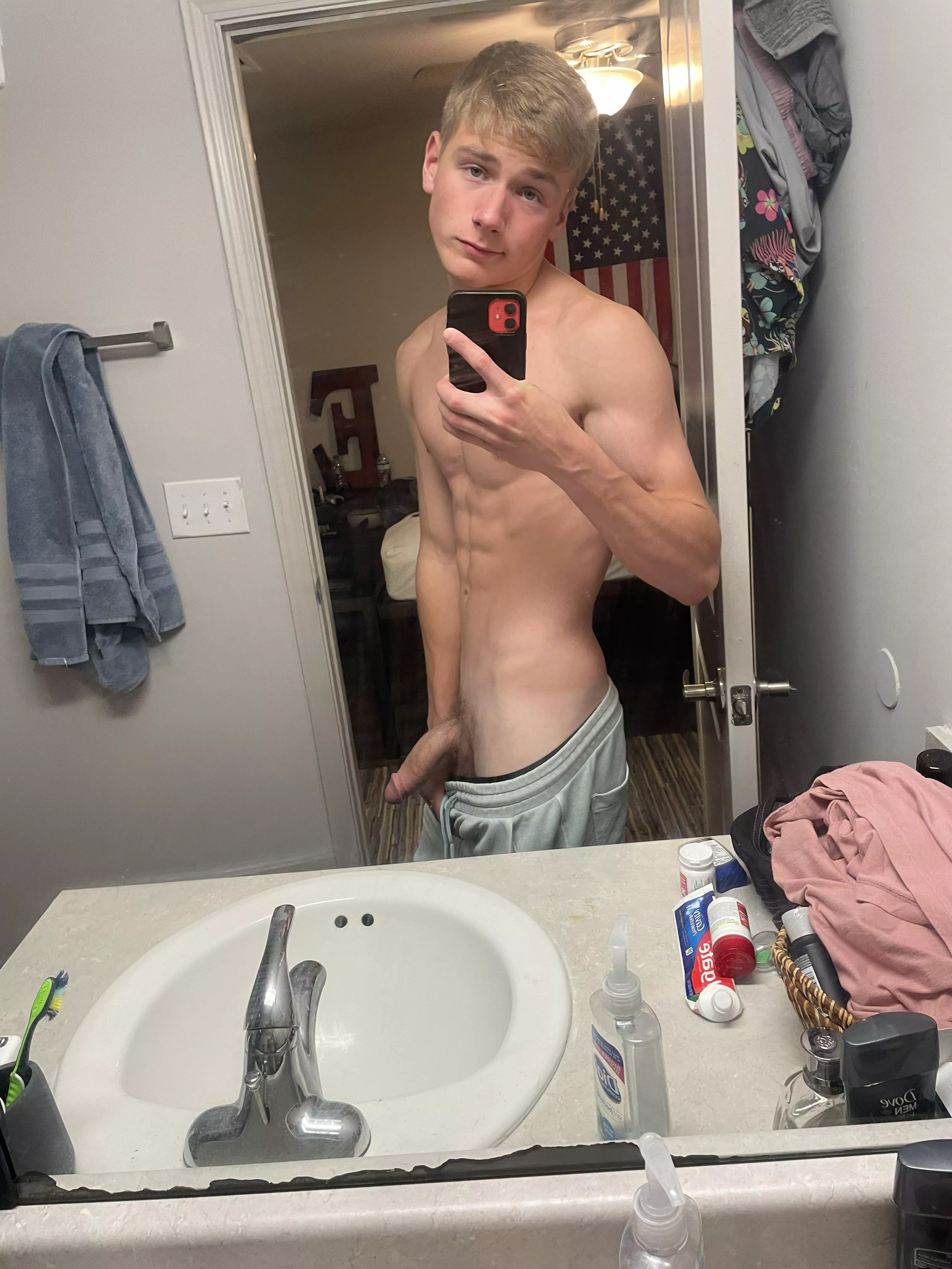 They say tall skinny guys have a stereotype… I say definitely 😈 [M20] posted by AlphaEvv