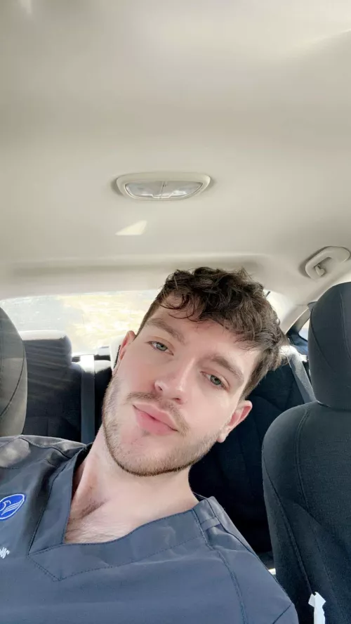 A work selfie 🫣 by NoMathematician2202