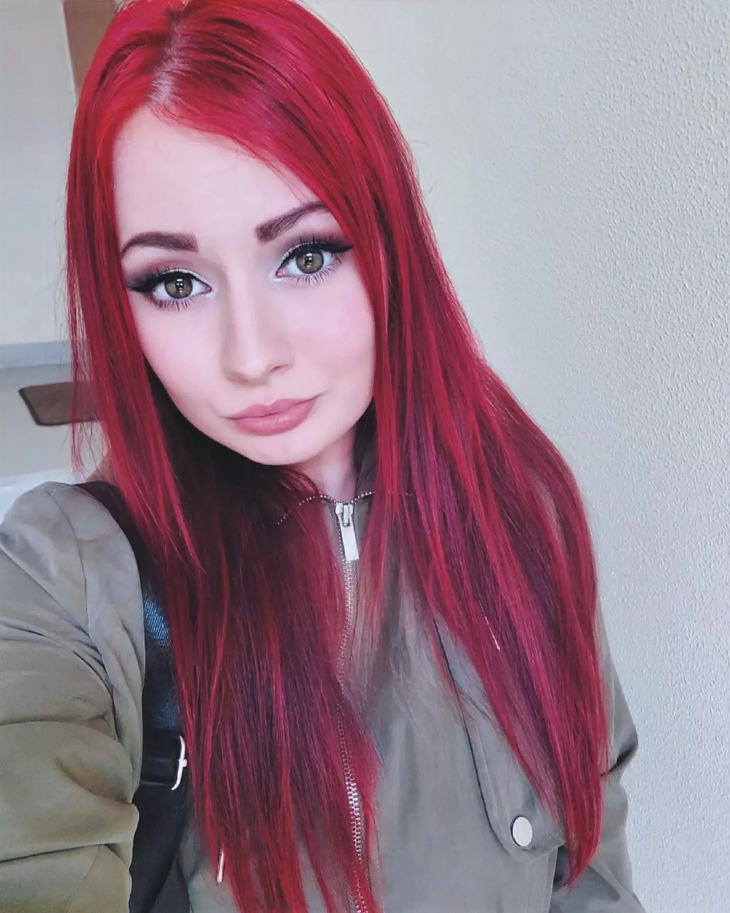 Back to red hair again posted by heroinex69