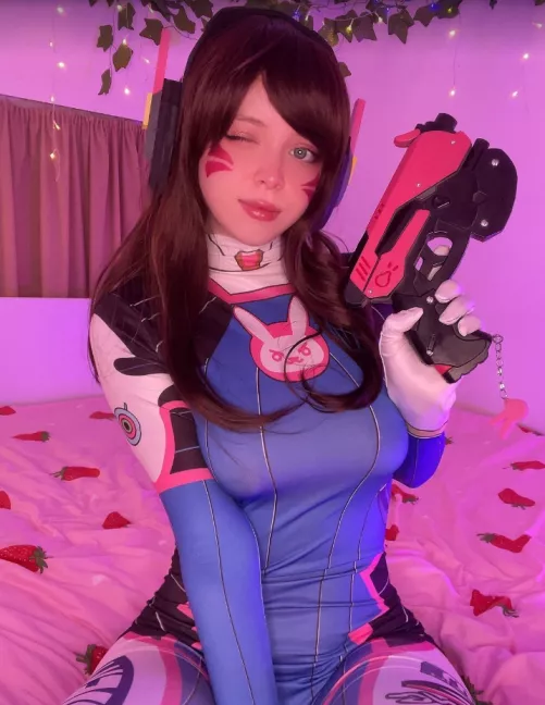 D.Va by peachybabyfrog (me) by peachy_babyfrog