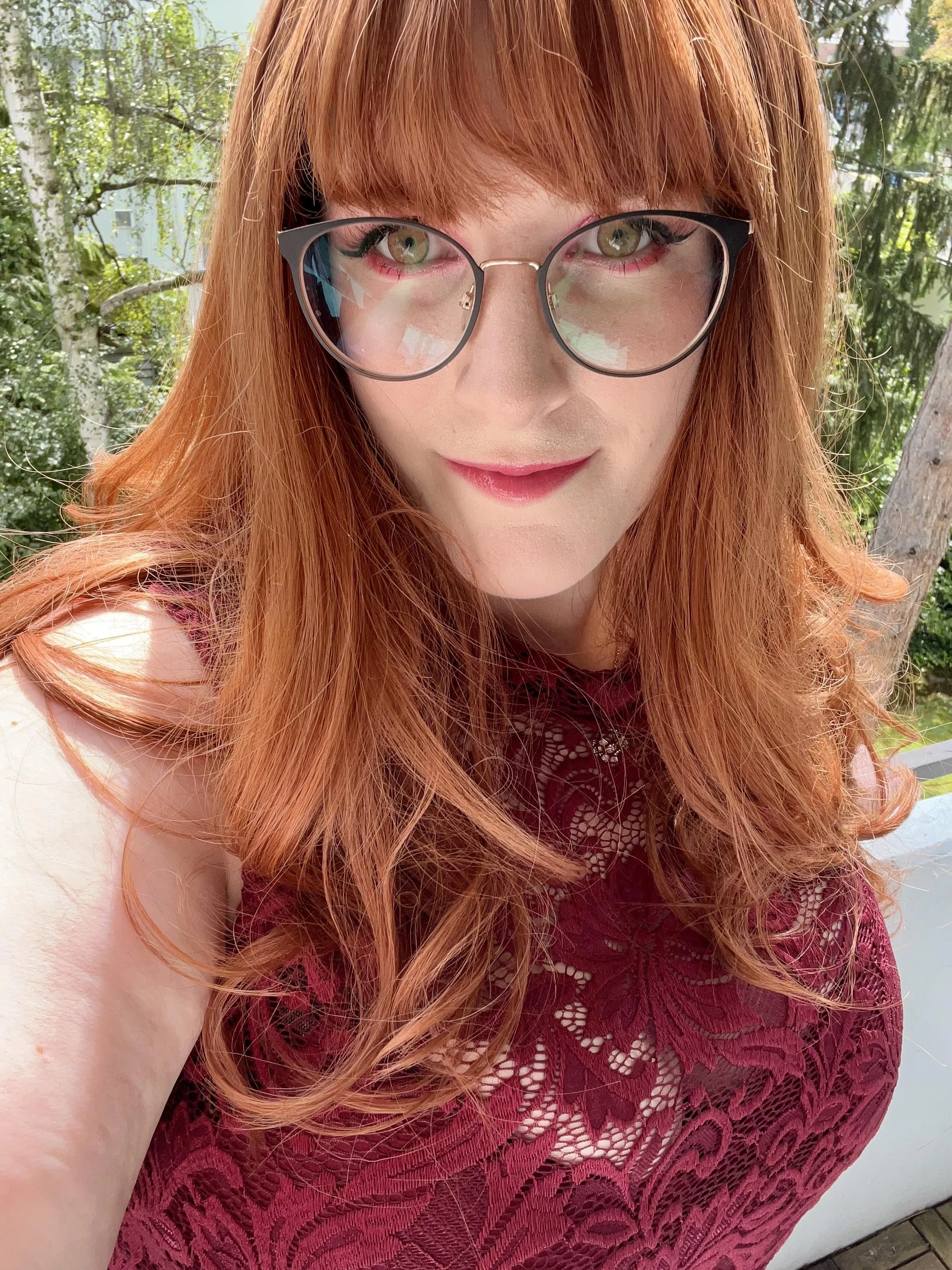 Enjoying the sun posted by curvy_cinnamon