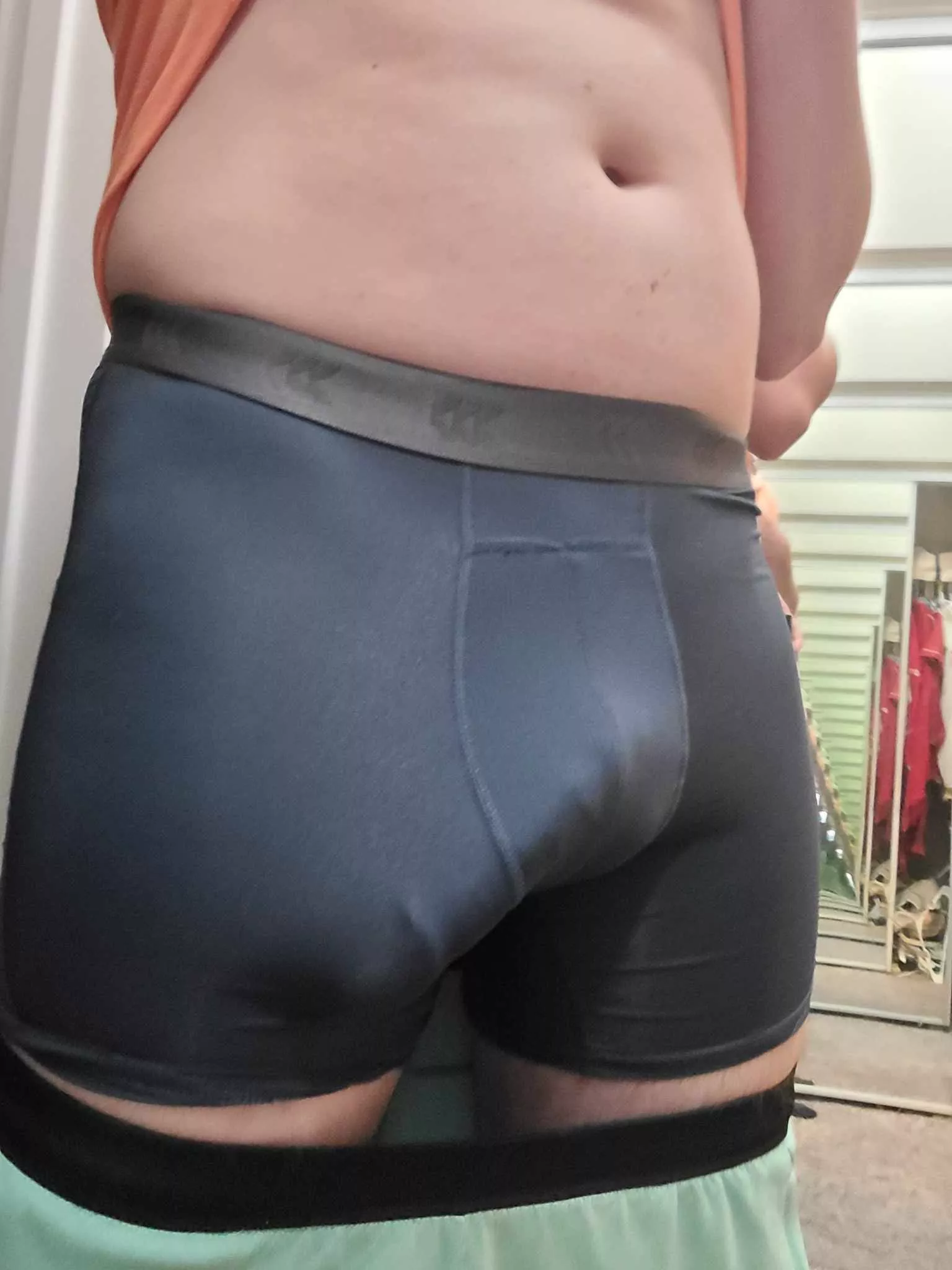 Heading to the gym, hope it's not too distracting posted by lil-bird-babe