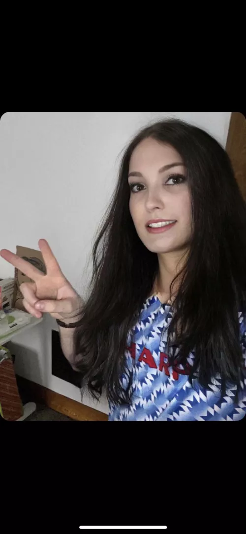 Hey 🙈💋 by Ok_Chapter_3934