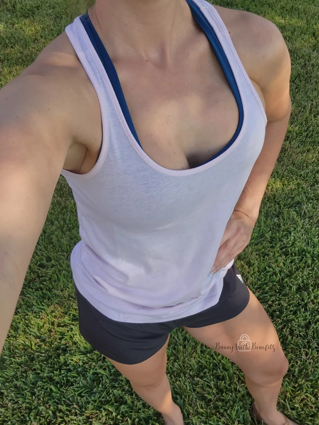 It may be warm, but at least there's a pretty view [f] posted by bunnywithbenefits